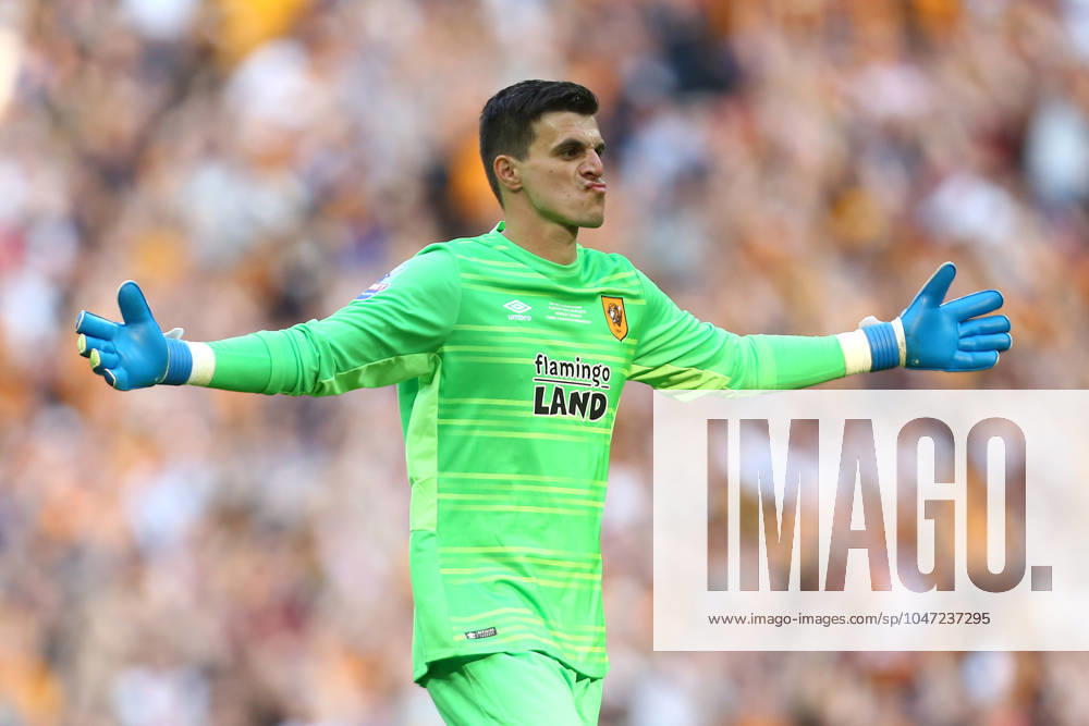 Soccer 2016: European Soccer May 28, 2016 - London, United Kingdom - Hull?s Eldin Jakupovic celebrates his sides opening goal during the Skybet Championship Play Off Final match at Wembley Stadium. Photo credit should read: Philip Oldham Sportimage. London United Kingdom