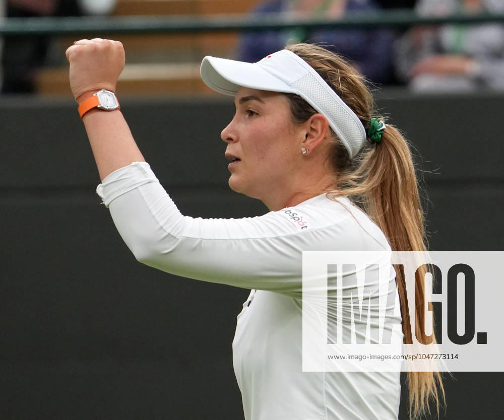 Lawn Tennis - 2024 Wimbledon Championship Lulu Sun (NZL) v Donna Vekic (CRO) All England Lawn Tennis & Croquet Club - Tuesday 9h July 2024 Donna Vekic (CRO)