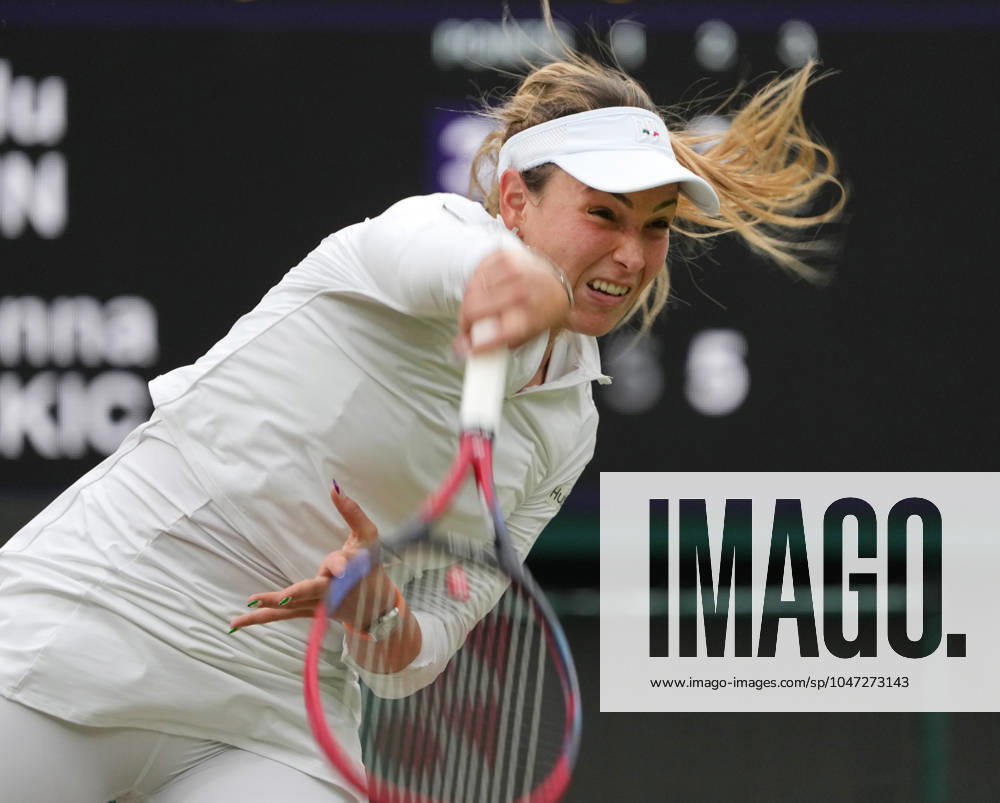 Lawn Tennis - 2024 Wimbledon Championship Lulu Sun (NZL) v Donna Vekic (CRO) All England Lawn Tennis & Croquet Club - Tuesday 9h July 2024 Donna Vekic (CRO)