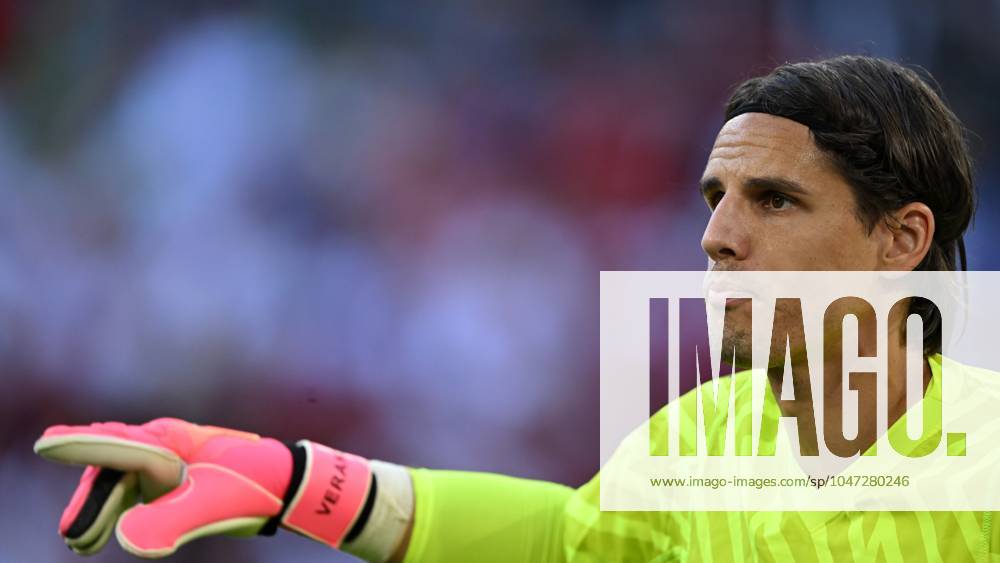 DUSSELDORF - Switzerland goalkeeper Yann Sommer during the UEFA EURO, EM, Europameisterschaft,Fussball 2024 quarter-final match between England and Switzerland at the Dusseldorf Arena on July 6, 2024 in Dusseldorf, Germany. ANP Hollandse Hoogte UEFA EURO 2024 2024 ANPxSportx xGerritxvanxKeulenxIVx 503142442 originalFilename: 503142442