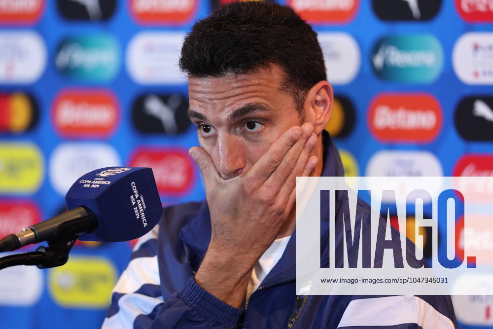 Argentina s coach, Lionel Scaloni, during a press conference, PK, Pressekonferenz prior to the match against Canada for semifinal of the Copa Amà rica USA 2024, at MetLife Stadium in New Jersey, on July 8, 2024. NEW JERSEY UNITED STATES
