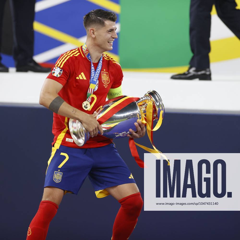 BERLIN, 14-07-2024, Olympia Stadium , European Football Championship Euro2024, final match no.51 between Spain and England 2-1 . Spain player Alvaro Morata with the cup Spain - England (Euro2024) x25761920x