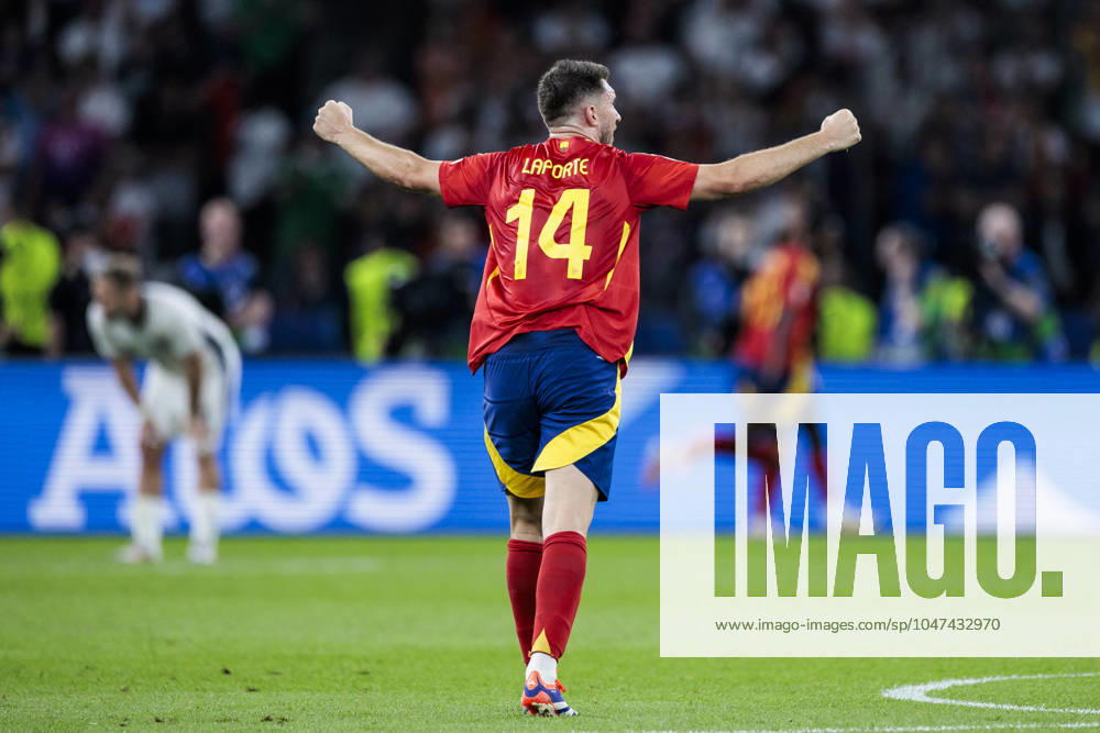 UEFA EURO, EM, Europameisterschaft,Fussball 2024: Finale Spanien - England; 14.07.2024 Aymeric Laporte (Spanien, 14) jubelt nach dem Siegtor. UEFA EURO 2024: Finale Spanien - England; Olympiastadion, Berlin am 14.07.2024