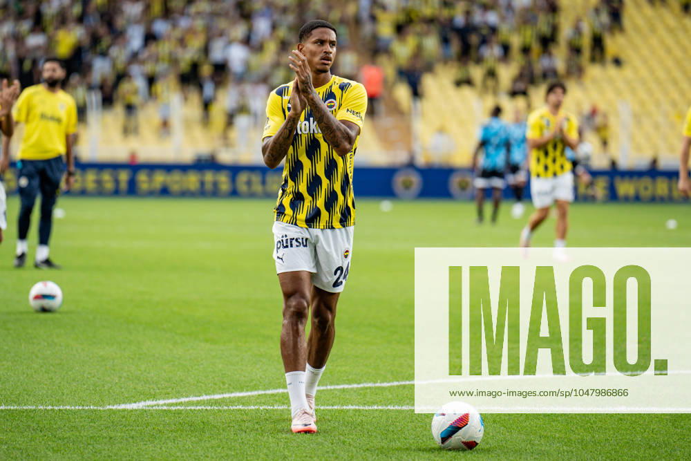Fenerbahce v Lugano UEFA Champions League Second Qualifying Round Jayden Oosterwolde of Fenerbahce during the warmup before the match. Fenerbahce and Lugano faced each other in the UEFA Champions League second qualifying round second leg, the match took place at Sukru Saracoglu Stadium on July 30, 2024 Istanbul Istanbul Turkey