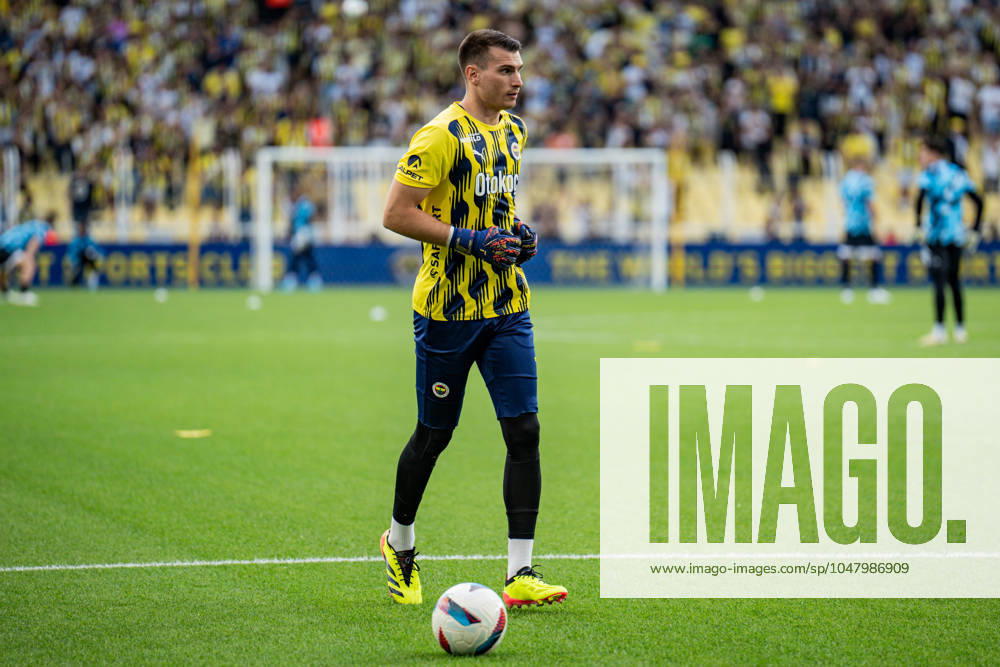 Fenerbahce v Lugano UEFA Champions League Second Qualifying Round Dominik Livakovic of Fenerbahce during the warmup before the match. Fenerbahce and Lugano faced each other in the UEFA Champions League second qualifying round second leg, the match took place at Sukru Saracoglu Stadium on July 30, 2024 Istanbul Istanbul Turkey