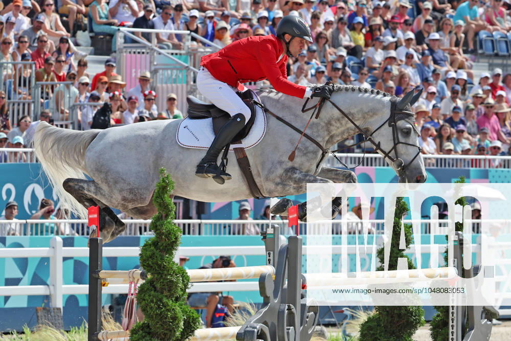 Christian Kukuk (GER) mit Pferd Checker 47, alle Deutschen bleiben ohne Fehler und 0, 1. Platz in der Qualifikation zum Finale, Springreiten, Qualifikation Mannschaftsspringen, Jumping, Jumping Team Qualifer, Equestrian, Paris 2024, Olympic Games, Olympische Spiele, Olympia, OS Paris 2024, Olympic Games 2024, 01.08.2024, -