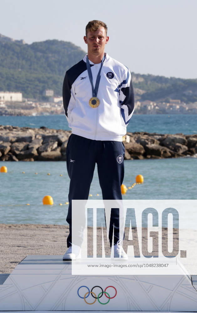 Paris 2024 - Windsurf - Tom Reuveny Wins Gold Tom Reuveny of Team Israel wins gold in Men s Windsurf iQFoil class final on day eight of the Paris 2024 Olympic Games, Olympische Spiele, Olympia, OS in Marseille, France on August 3, 2024. Photo by Patrick Aventurier ABACAPRESS.COM Marseille France