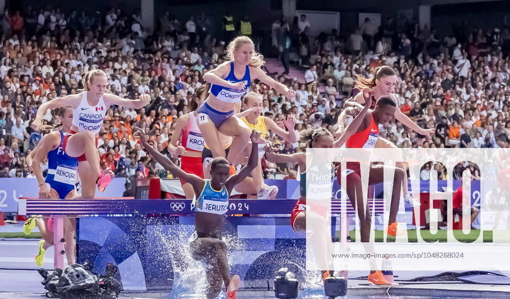 Sembo Almayew (ETH) of Ethiopia, competes in the Women s 300m Steeplechase Round 1 at the Stade de France Stadium during the 2024 Paris Summer Olympics in Paris, France. Paris France - ZUMAa161 20240804_oly_a161_074