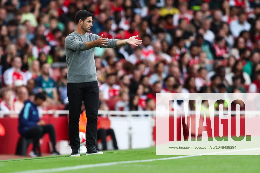 Arsenal FC v Bayer 04 Leverkusen Arsenal manager Mikel Arteta gestures on the touchline during the Arsenal FC v Bayer 04 Leverkusen pre-season friendly match at the Emirates Stadium, London, England, United Kingdom on 7 August 2024 Editorial use only. All images are copyright Every Second Media Limited. No images may be reproduced without prior permission.