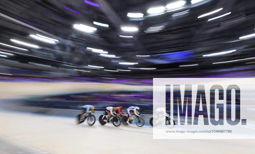 OLYMPICS - Olympic Summer Games 2024 PARIS,FRANCE,08.AUG.24 - OLYMPICS, CYCLING - Olympic Summer Games Paris 2024, mens omnium. Image shows a feature with athletes. GEPAxpictures xHaraldxSteiner