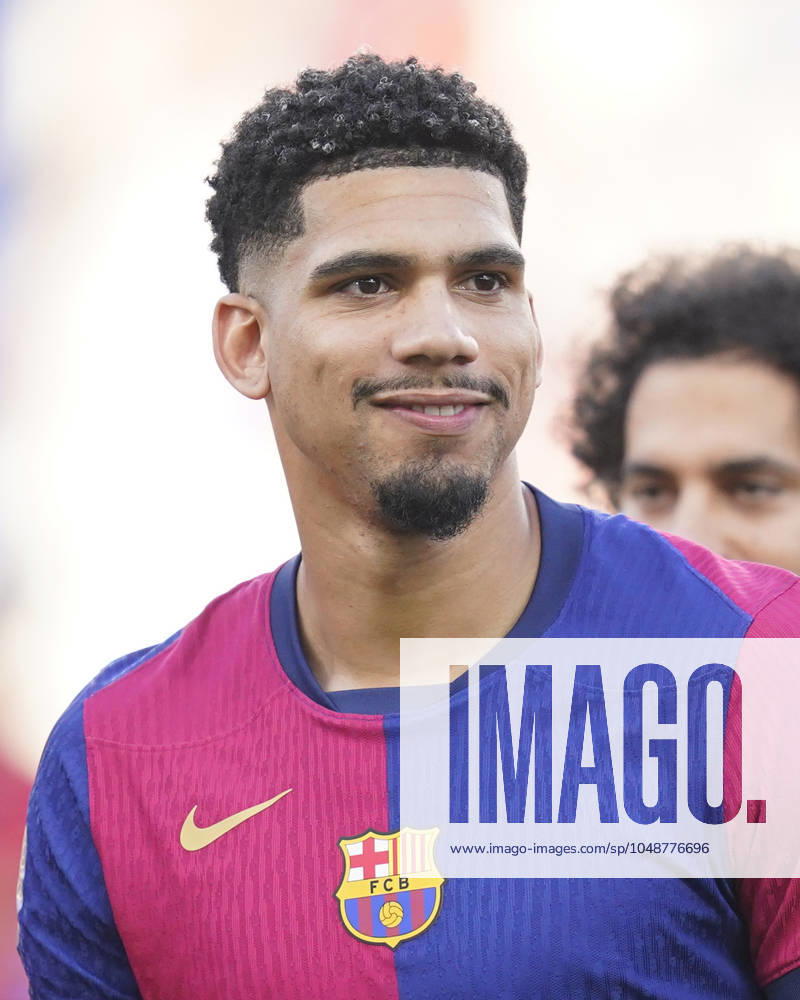 ESP: FC Barcelona, Barca v AS Monaco. Joan Gamper Trophy. Ronald Araujo of FC Barcelona during the Joan Gamper Trophy match between FC Barcelona and AS Monaco FC played at Luis Companys Stadium on August, 2024 in Barcelona Spain. kpng
