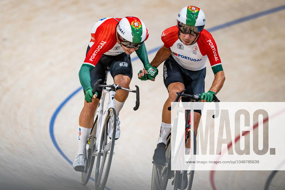 LEITAO Iuri, OLIVEIRA Rui: Olympic Games, Olympische Spiele, Olympia, OS - Paris 2024 LEITAO Iuri - OLIVEIRA Rui ( POR ) Portugal Querformat - quer - horizontal - Landscape - Event Veranstaltung: Olympic Games-Paris 2024 - Category Kategorie: Cycling - Track cycling, Rad, Radsport, Bahnrad, Bahn Olympic Games - Elite Men - Location Ort: Europe France - Saint Quentin en Yvelines - Paris - Velodrome National - Discipline: Madison - Distance: 50 km - Date Datum: 10.08.2024 Saturday Day 6 -