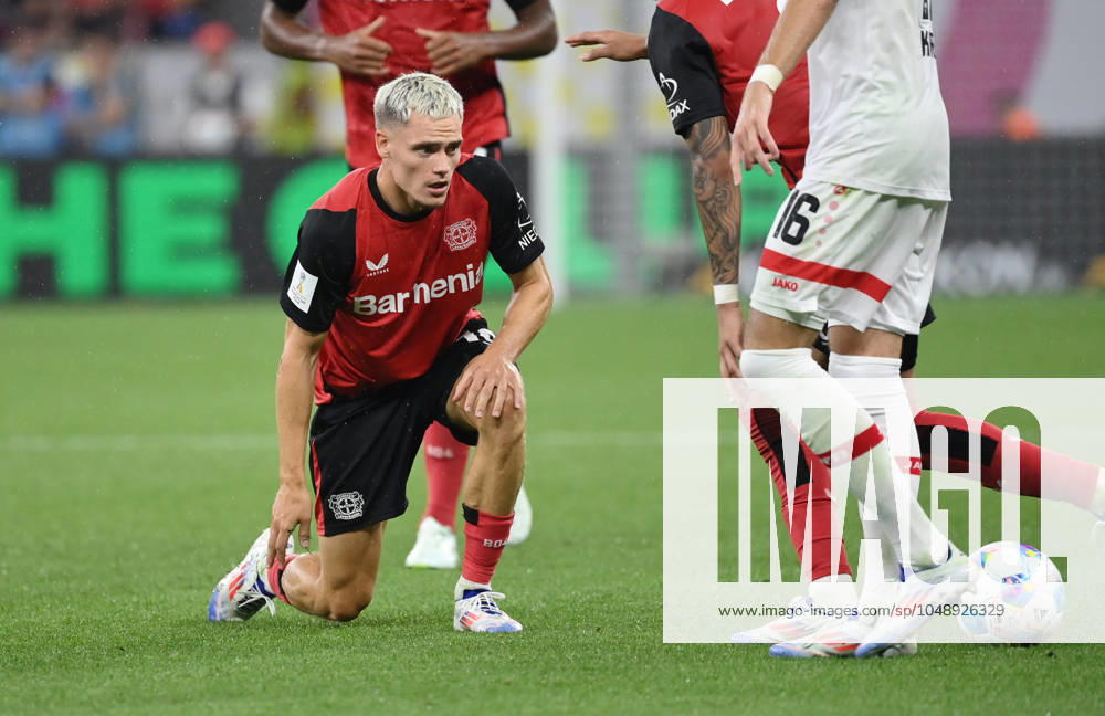 Florian Wirtz (Bayer 04 Leverkusen) 17.08.2024, Fussball Supercup 2024 Finale Bayer 04 Leverkusen - VfB Stuttgart 2:2, 4:3 i.E. Foto: Weis TEAM2 DFL regulations prohibit any use of photographs as image sequences and or quasi-video Leverkusen BayArena Nordrhein Westfalen Deutschland