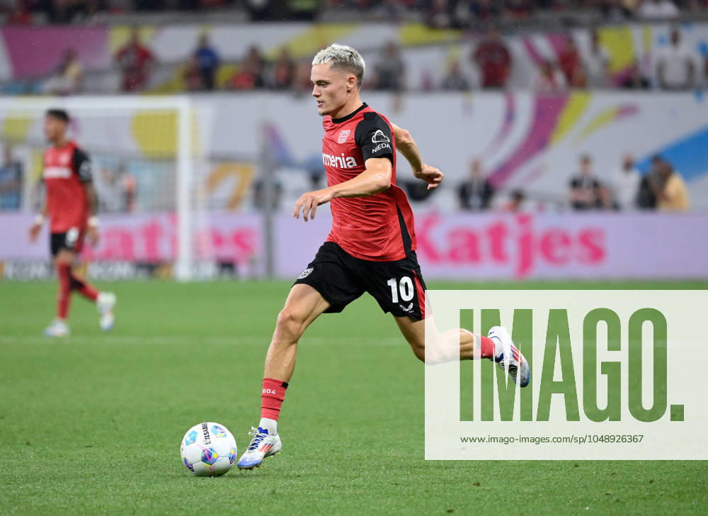 Florian Wirtz (Bayer 04 Leverkusen) 17.08.2024, Fussball Supercup 2024 Finale Bayer 04 Leverkusen - VfB Stuttgart 2:2, 4:3 i.E. Foto: Weis TEAM2 DFL regulations prohibit any use of photographs as image sequences and or quasi-video Leverkusen BayArena Nordrhein Westfalen Deutschland