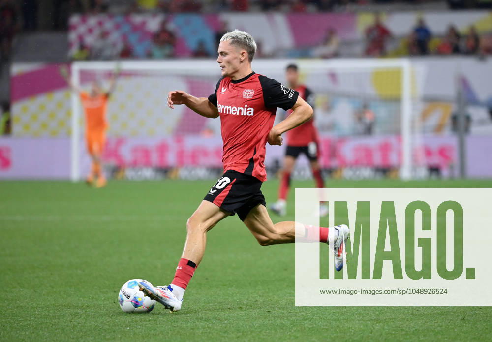 Florian Wirtz (Bayer 04 Leverkusen) 17.08.2024, Fussball Supercup 2024 Finale Bayer 04 Leverkusen - VfB Stuttgart 2:2, 4:3 i.E. Foto: Weis TEAM2 DFL regulations prohibit any use of photographs as image sequences and or quasi-video Leverkusen BayArena Nordrhein Westfalen Deutschland