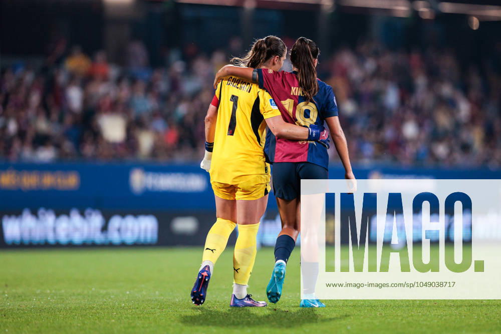 Kika Nazareth of FC Barcelona, Barca Femenino greets Laura Giuliani of AC Milan Femme during Trofeo Joan Gamper Femeni football match played between FC Barcelona and AC Milan at Johan Cruyff Stadium on August 23, 2024 in Sant Joan Despi, Spain. Sant Joan Despi Spain - ZUMAa181 20240823_zaa_a181_204