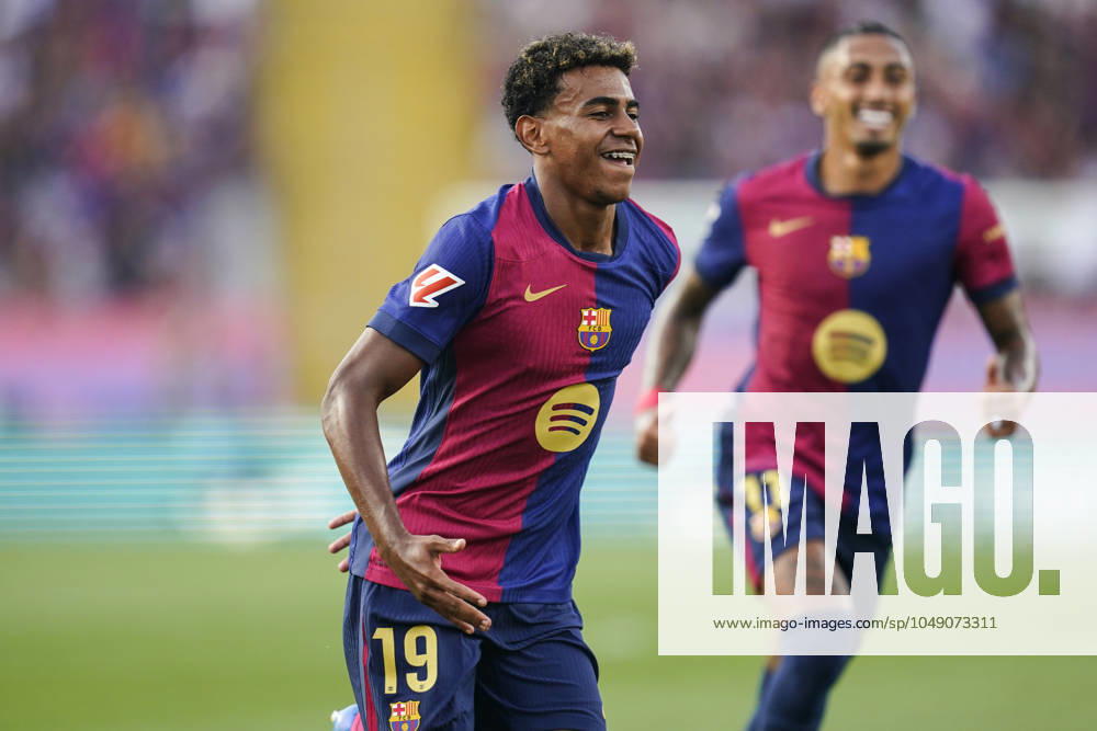 Lamine Yamal of FC Barcelona, Barca celebrates the 1-0