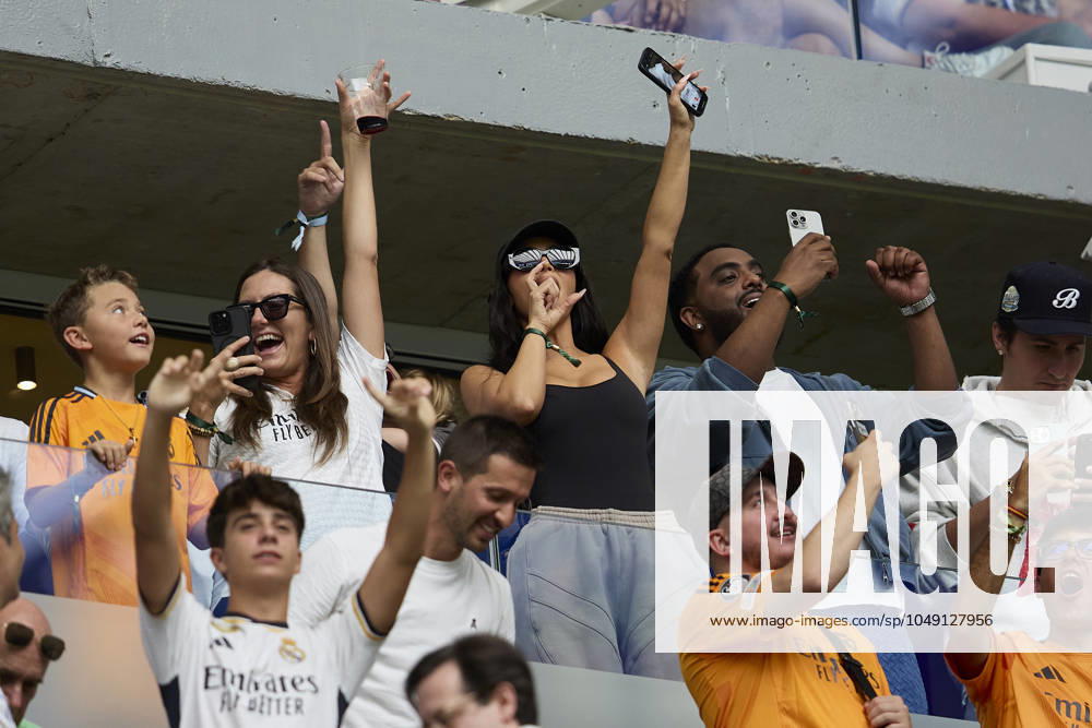 Kim Kardashian during La Liga football match between Real Madrid CF v Real Valladolid at Santiago Bernabeu Stadium in Madrid, Spain, August 25, 2024 Madrid Spain - ZUMAa206 20240825_zsp_a206_033