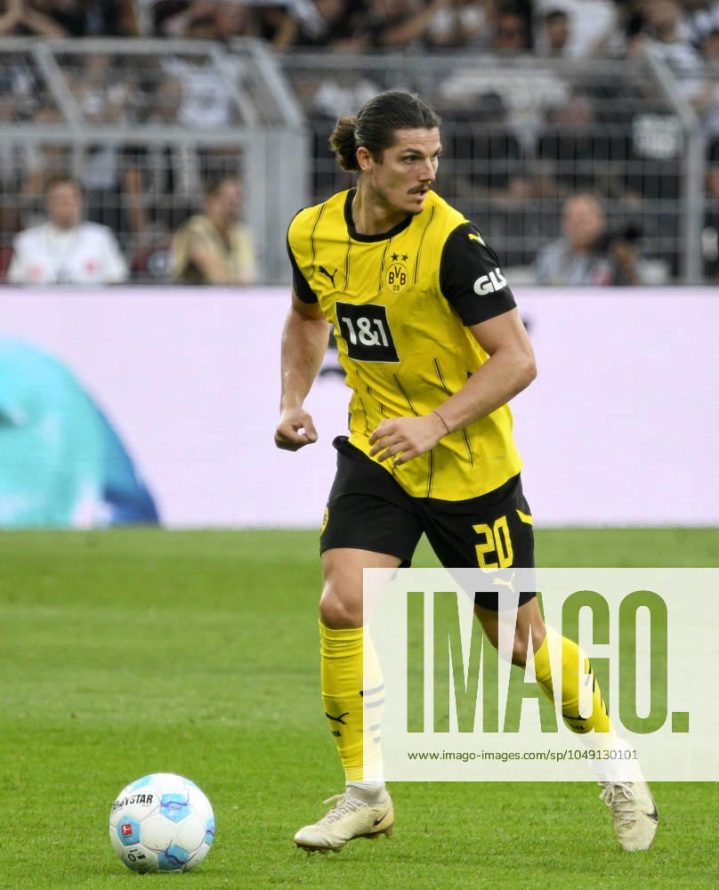 Signal Iduna Arena Dortmund 24.8.2024, 1. Fussball Bundesliga Saison 2024 25 1.Spieltag, Borussia Dortmund (BVB, gelb) vs Eintracht Frankfurt (SGE, weiss) 2:0 - Marcel Sabitzer (BVB)