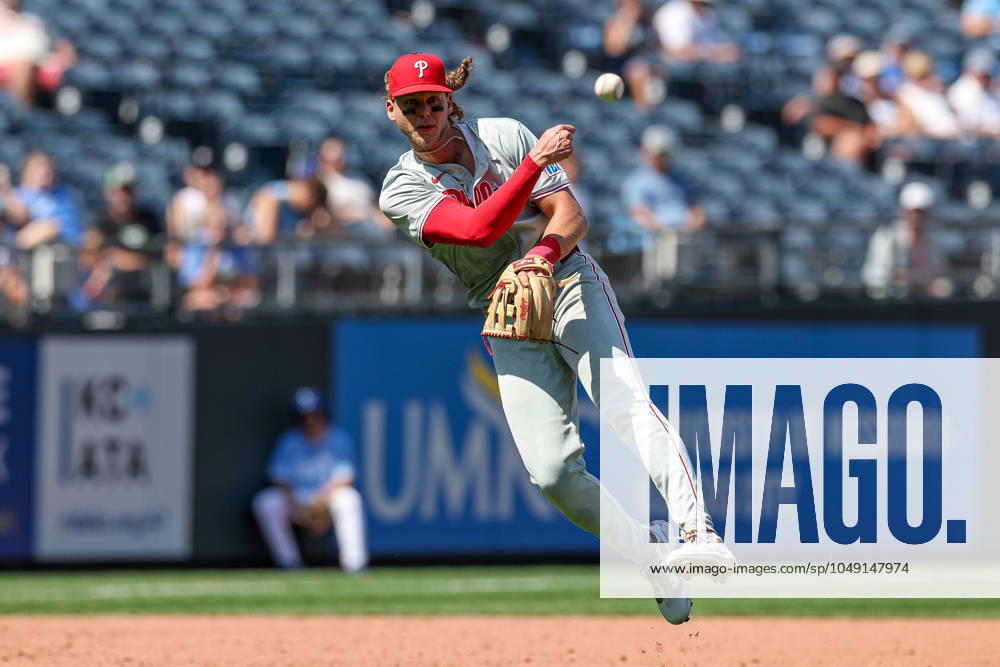 Philadelphia Phillies third baseman Alec Bohm (28) throws to first for the out on Kansas City Royals center fielder Garrett Hampson (2) during the sixth inning at Kauffman Stadium in Kansas City, MO. CSM Kansas City United States of America - ZUMAc04_ 20240825_zma_c04_041