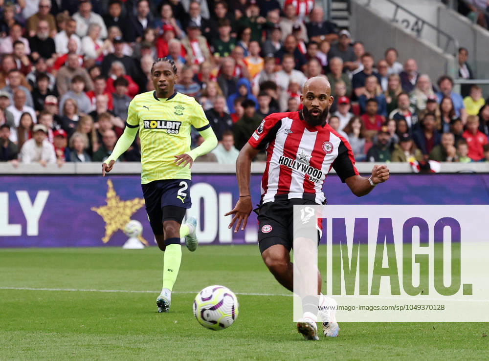 London, England, 31st August 2024. Brentford s Bryan Mbeumo scoring his sides second goal during the Premier League match at Gtech Community Stadium, London. Picture credit should read: David Klein Sportimage . SPI-3288-0088