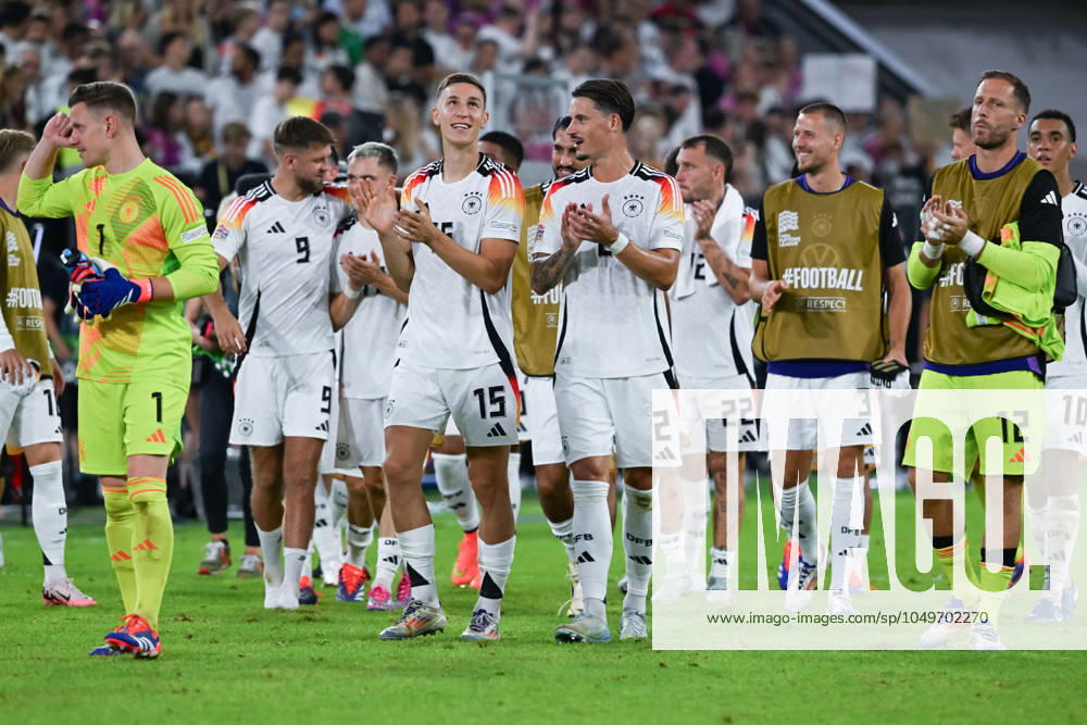 Fussball UEFA Nations League 2024, Deutschland - Ungarn, v.l. Freude im deutschen Team nach dem 5:0 gegen Ungarn