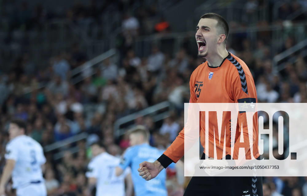 HC Zagreb v Aalborg Handbold - EHF Champions League ZAGREB, CROATIA - SEPTEMBER 18: HC Zagreb Golakeeper Matej Mandic reacts during EHF Champions League Group Phase match between HC Zagreb and Aalborg Handbold at Arena Zagreb on September 18, 2024 in Zagreb, Croatia. SanjinxStrukic PIXSELL
