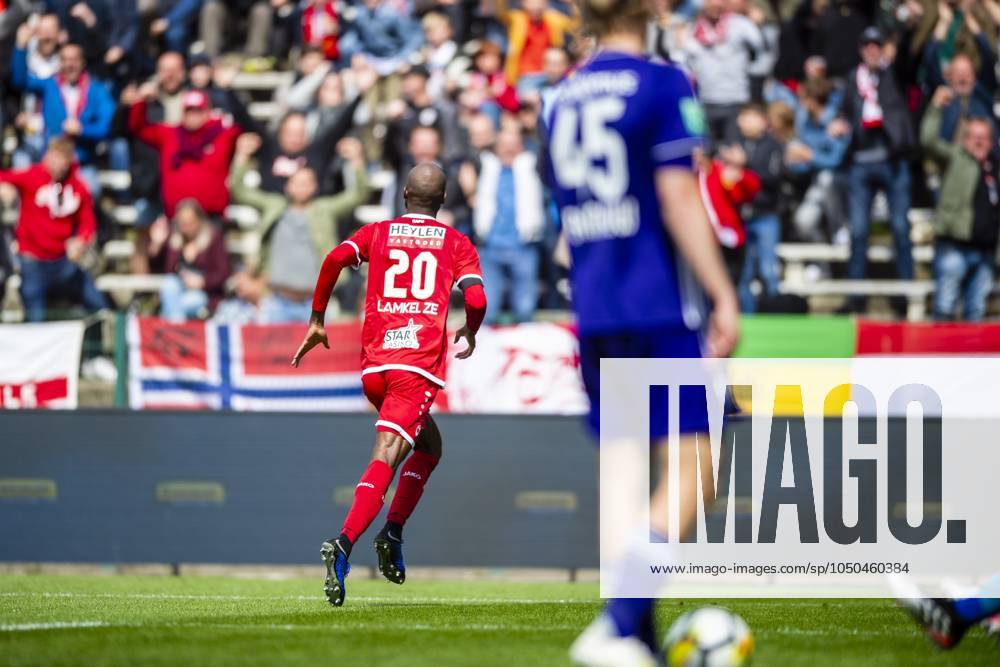 Royal Antwerp v RSC Anderlecht - Jupiler Pro League Play-Offs 1 ANTWERPEN, BELGIUM - MAY 12 : Didier Lamkel Ze forward of Antwerp celebrates after scoring the 1-1 during the Jupiler Pro League match between Royal Antwerp FC and RSC Anderlecht on May 12, 2019 in Antwerpen, Belgium, 12 05 2019 ( Photo Gregory Van Gansen Photonews ) Antwerpen Belgium