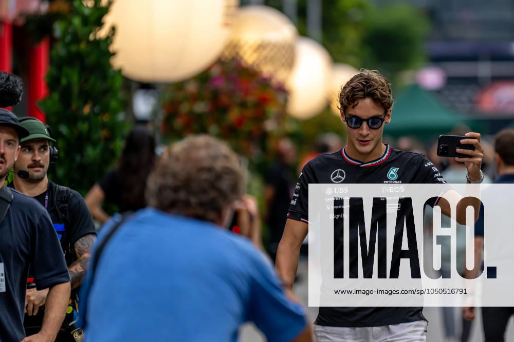 MARINA BAY, SINGAPORE: George Russell, racing for the Mercedes F1 team during the 2024 Formula 1 Singapore Grand Prix at the Marina Bay Street Circuit in Marina Bay, Singapore.