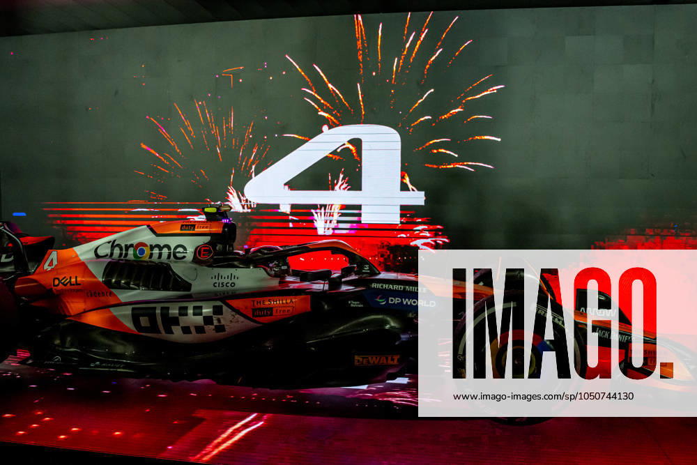 MARINA BAY, SINGAPORE: Lando Norris, racing for the McLaren F1 team during the 2024 Formula 1 Singapore Grand Prix at the Marina Bay Street Circuit in Marina Bay, Singapore