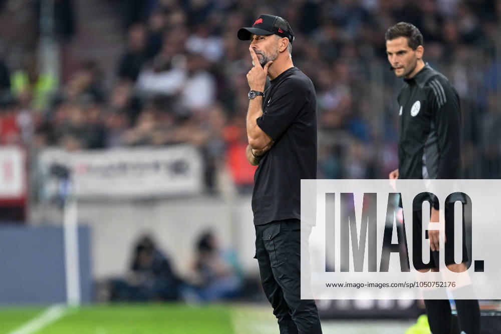 Fußball - 1. Bundesliga - FC St. Pauli - RB Leipzig am 22.09.2024 im Millerntor-Stadion in Hamburg Trainer Marco Rose (RB Leipzig) unzufrieden, enttäuscht, enttaeuscht, niedergeschlagen.
