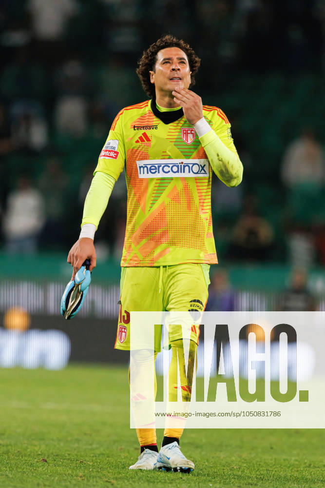 Sporting CP Vs AVS Futebol SAD in Lisbon - 22 Sept 2024 Guillermo Ochoa (AVS) seen in action during the Liga Portugal game between teams of Sporting CP and AVS Futebol SAD at Estadio Jose Alvalade. final score 3:0 Lisbon Portugal