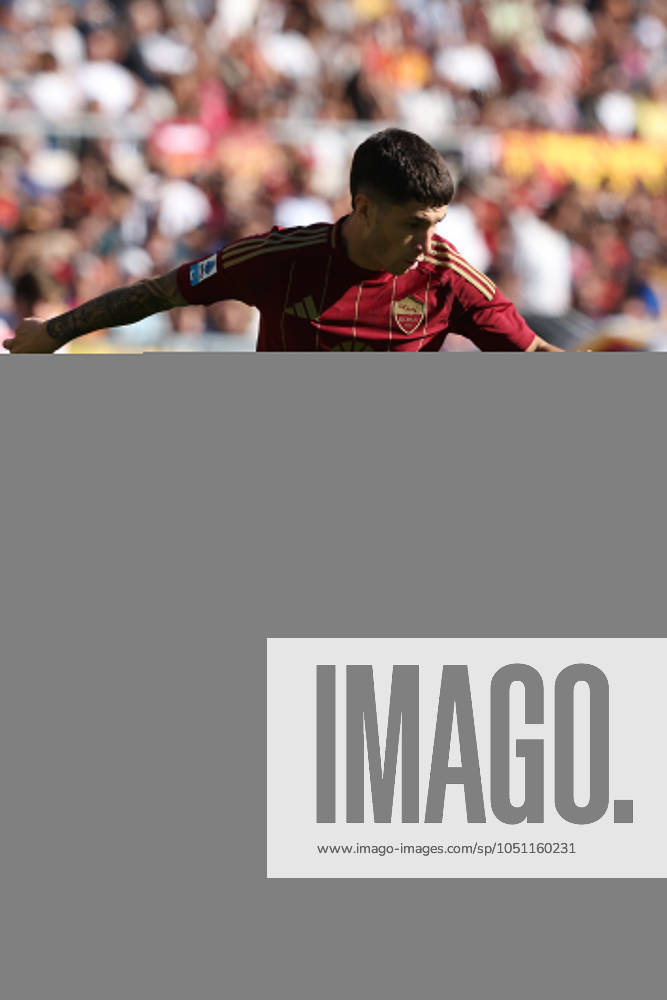Rome, Italy 29.09.2024 : Matias Soule of Roma during Italian football championship Serie A Enilive 2024-2025 match AS Roma Vs Venezia FC at Stadio Olimpico in Rome on September 29, 2024.