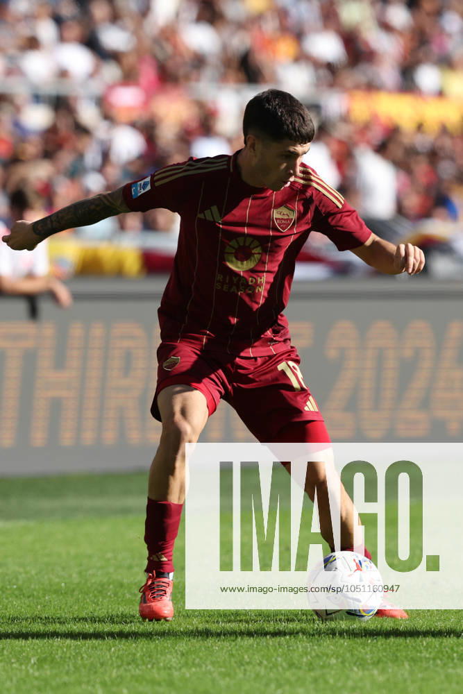 Rome, Italy 29.09.2024 : Matias Soule of Roma during Italian football championship Serie A Enilive 2024-2025 match AS Roma Vs Venezia FC at Stadio Olimpico in Rome on September 29, 2024.