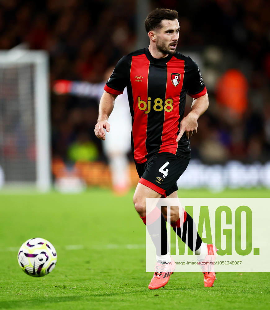 Lewis Cook of AFC Bournemouth. AFC Bournemouth v Southampton, Premier League, Football, Vitality Stadium, Bournemouth, UK, 30 Sep 2024