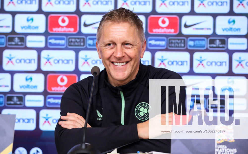 Republic of Ireland press conference, PK, Pressekonferenz Georgios Karaiskakis Stadium, Athens, Greece 12 10 2024 Head Coach Heimir Hallgrimsson Heimir Hallgrimsson 12 10 2024