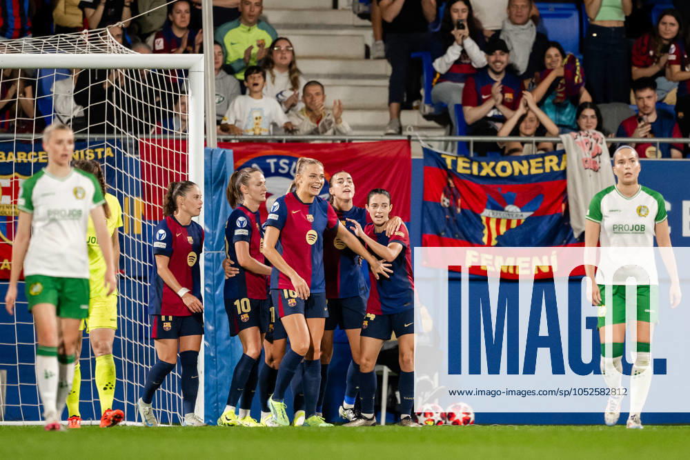 Fridolina Rolfö and Ewa Pajor of Barcelona celebrate after 6-0 goal during the Women s Champions League football match between Barcelona and Hammarby on October 16, 2024 in Barcelona. Photo: Johanna Säll BILDBYRAN kod JL JL0454 fotboll football soccer fotball uefa womens champions league barcelona hammarby dam bbeng jubel