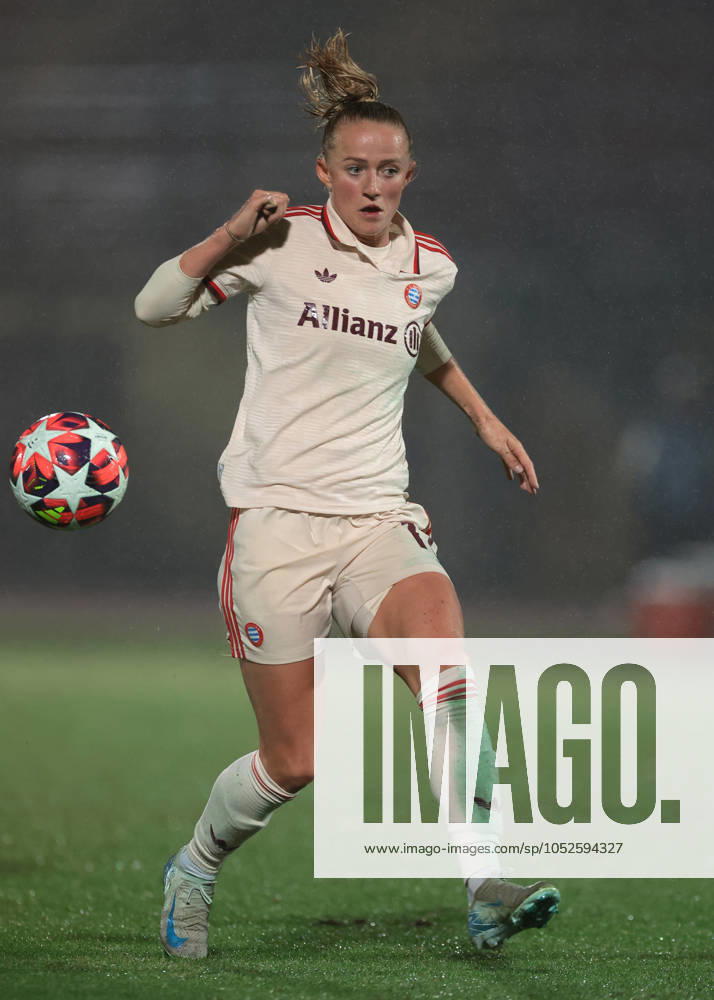 Biella, Italy, 16th October 2024. Lea Schuller of Bayern Munchen during the UEFA Womens Champions League match at Stadio Comunale Vittorio Pozzo Lamarmora, Biella. Picture credit should read: Jonathan Moscrop Sportimage . SPI-3372-0167
