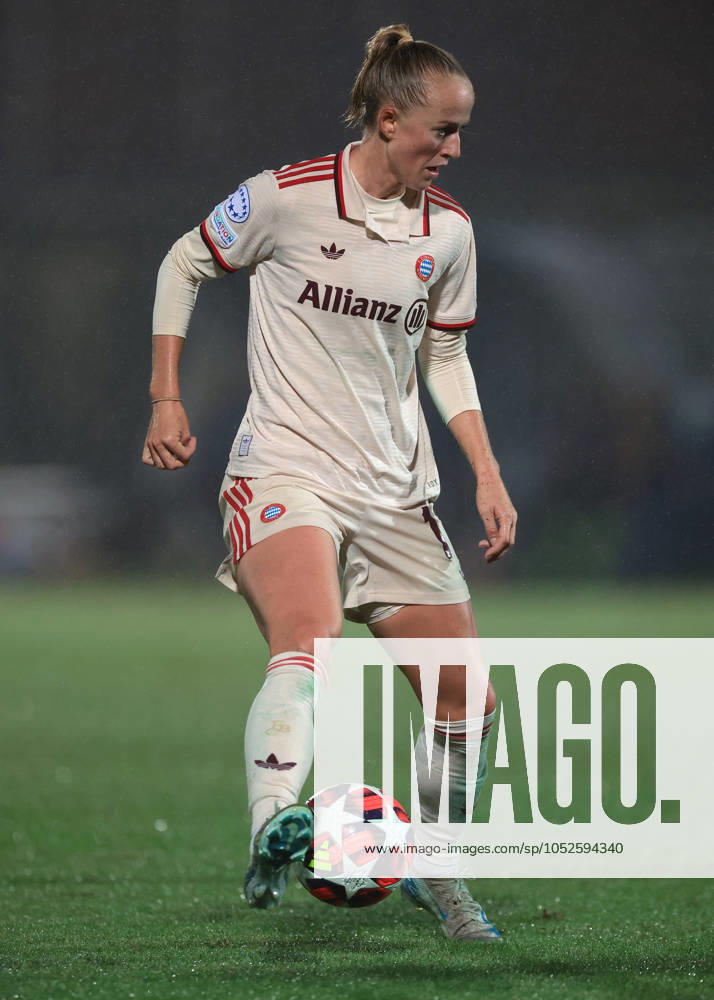 Biella, Italy, 16th October 2024. Lea Schuller of Bayern Munchen during the UEFA Womens Champions League match at Stadio Comunale Vittorio Pozzo Lamarmora, Biella. Picture credit should read: Jonathan Moscrop Sportimage . SPI-3372-0179