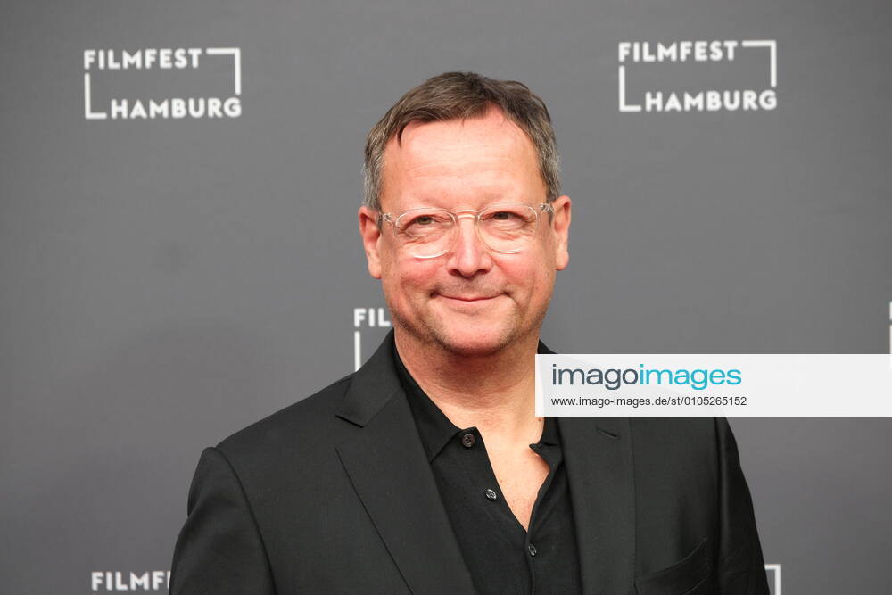 Kinopremiere Hamburg Matthias Brandt Roter Teppich für die Premiere von Das Geheimnis des Totenwaldes im Cinemaxx Kino im Rahmen vom Filmfest Hamburg 30.9.2020