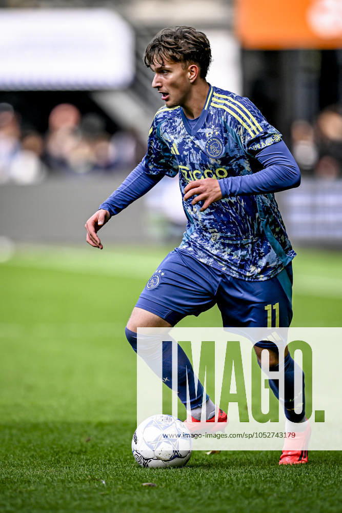 AFC Ajax Amsterdam forwarder Mika Godts, during the match Heracles Almelo - Ajax at the Asito stadium for the Dutch eredivisie season 2024-2025 in ALMELO, Netherlands on 20 oktober 2024, (photo by Stefan Koops EYE4images DeFodi Images) not used in POL SRB CRO FRA GBR NED ITA USA Defodi-746_196199