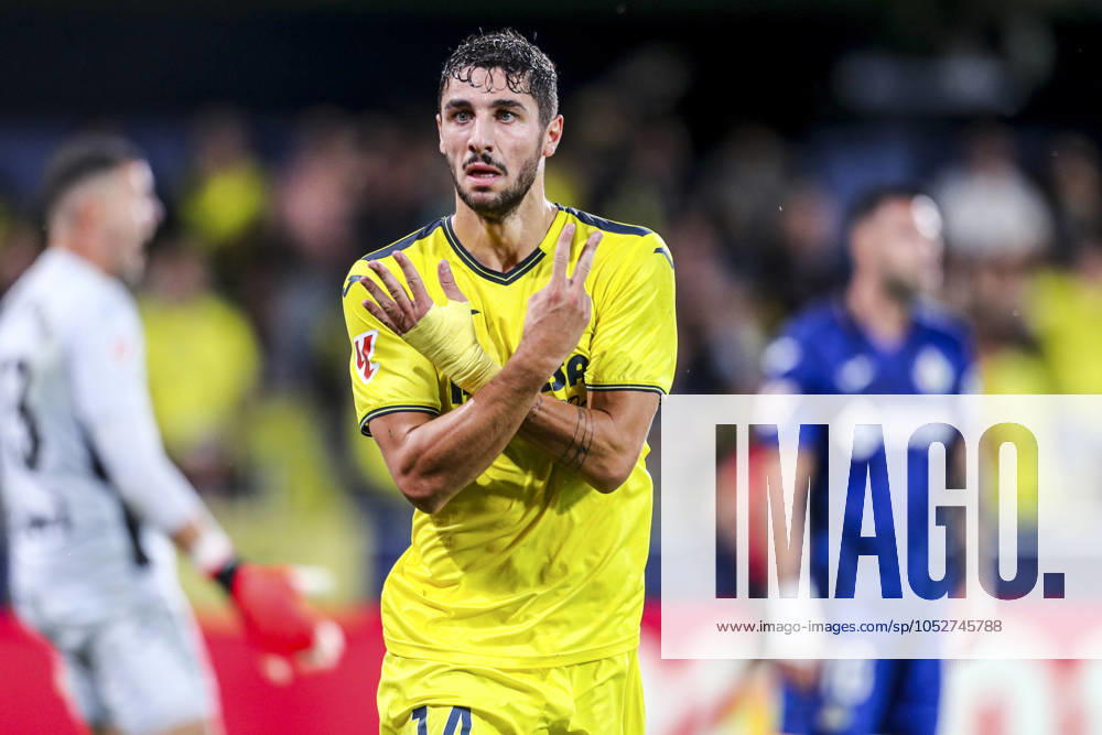 Santi Comesana of Villarreal CF celebrates a goal during the Spanish league, La Liga EA Sports, football match played between Villarreal CF and UD Getafe CF at La Ceramica stadium on October 20, 2024, in Valencia, Spain. Villarreal SPAIN - ZUMAa181 20241020_zaa_a181_303