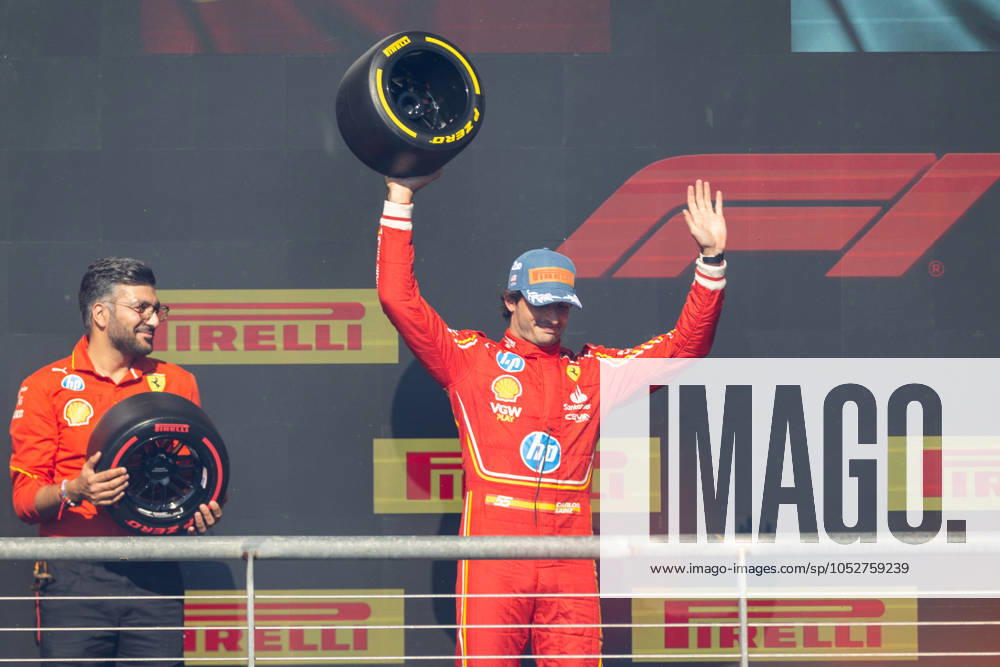 AUSTIN, TX - OCTOBER 20: Carlos Sainz (55) of Spain and team Scuderia Ferrari holds his tire after the Formula 1 Pirelli United States Grand Prix on October 20, 2024 at the Circuit of The Americas in Austin, TX. (Photo by Bob Kupbens Icon Sportswire)(Photo by Bob Kupbens Icon Sportswire) AUTO: OCT 20 F1 Pirelli United States Grand Prix Icon2410202001