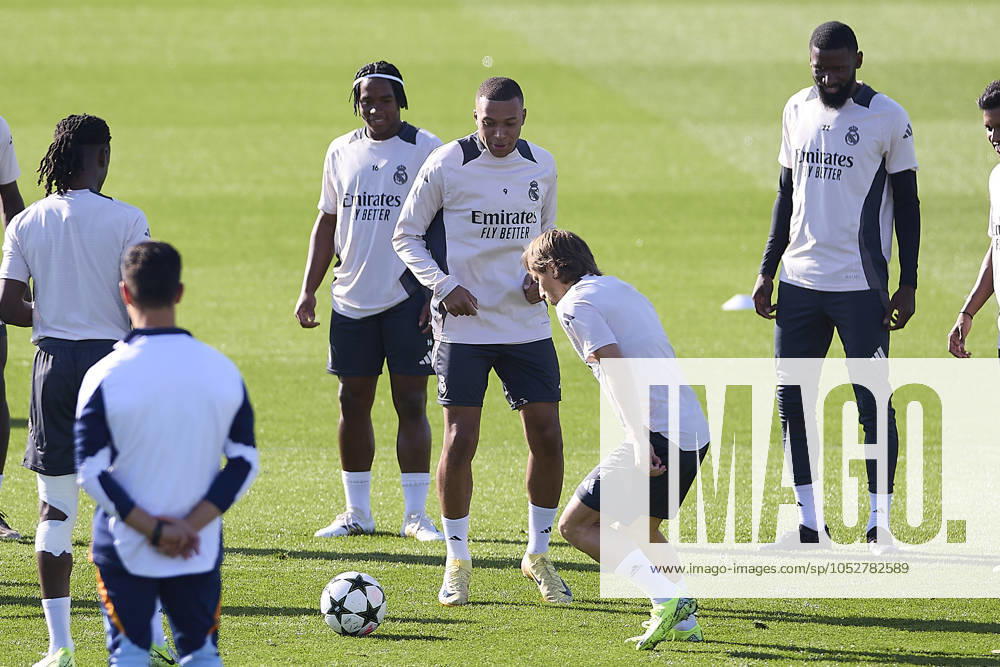 (From L to R) Endrick Felipe Moreira de Sousa, known as Endrick of Real Madrid CF, Kylian Mbappe of Real Madrid CF and Luka Modric of Real Madrid CF seen in action during the training session on the eve of the 2024 2025 UEFA Champions League week 3 football match between Real Madrid CF and Borussia Dortmund at Ciudad Real Madrid. Madrid Spain - ZUMAs197 20241021_aaa_s197_186