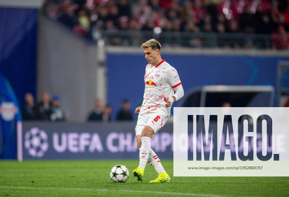 Fussball, Herren, Saison 2024 2025, Champions League (Ligaphase, 3. Spieltag), RB Leipzig - FC Liverpool, Eljif Elmas (RB Leipzig), 23.10.2024,