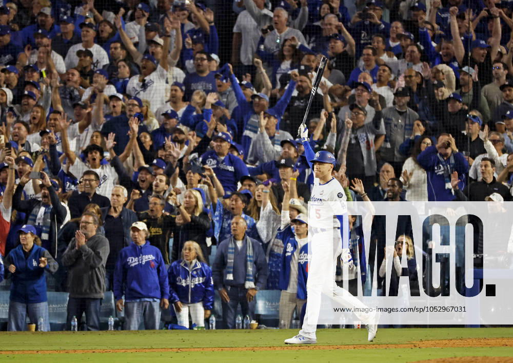 Baseball: World Series Freddie Freeman of the Los Angeles Dodgers reacts after hitting a walk-off grand slam in the 10th inning of Game 1 of the World Series against the New York Yankees at Dodger Stadium in Los Angeles on Oct. 25, 2024. A14AA0003639662P