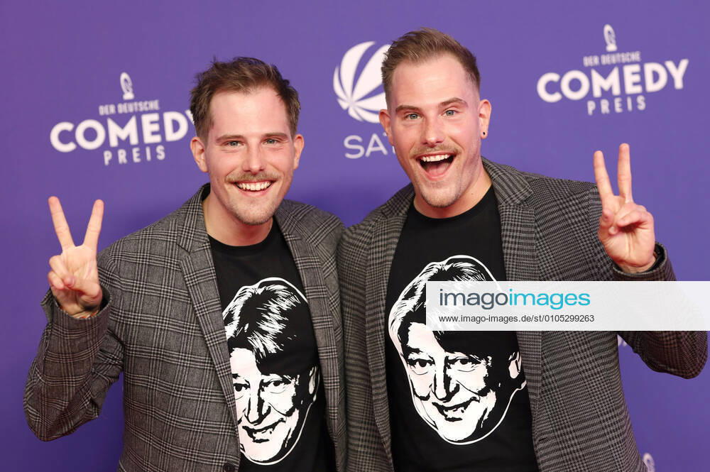 Dennis Wolter und Benjamin Wolter bei der Verleihung des 24. Deutschen Comedypreises 2020 in Brainpool TV Studio Köln-Mülheim. Köln