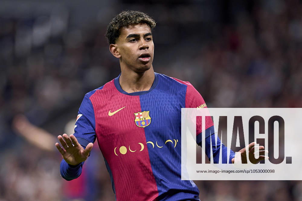 Lamine Yamal of FC Barcelona, Barca celebrates after scoring his team s third goal during the LaLiga EA Sports match between Real Madrid CF and FC Barcelona at Estadio Santiago Bernabeu on October 26, 2024 in Madrid, Spain. (Photo by: LGM Panoramic) FOOTBALL : Real Madrid CF vs FC Barcelona- LaLiga EA Sports - 26 10 2024 LGM Panoramic