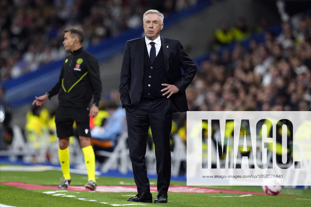 ESP: Real Madrid v FC Barcelona, Barca La Liga EA Sports. Date 11 Real Madrid CF head coach Carlo Ancelotti during the La Liga EA Sports match between Real Madrid and FC Barcelona played at Santiago Bernabeu Stadium on October 26, 2024 in Madrid, Spain. kpng