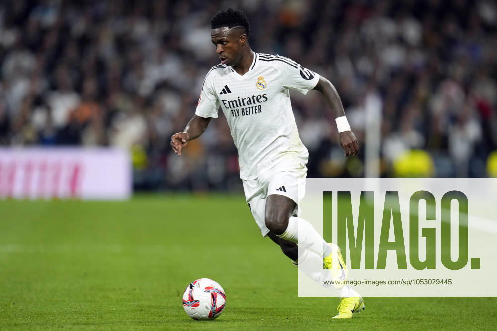 ESP: Real Madrid v FC Barcelona, Barca La Liga EA Sports. Date 11 Vinicius Junior of Real Madrid CF during the La Liga EA Sports match between Real Madrid and FC Barcelona played at Santiago Bernabeu Stadium on October 26, 2024 in Madrid, Spain. kpng
